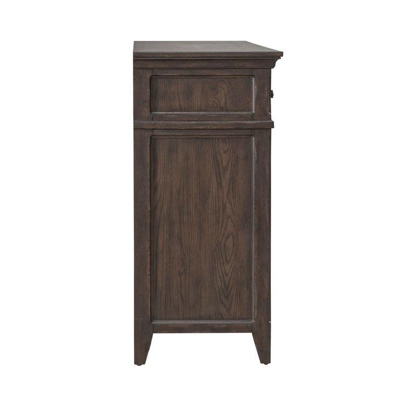 Paradise Valley 8 Drawer Dresser in Saddle Brown