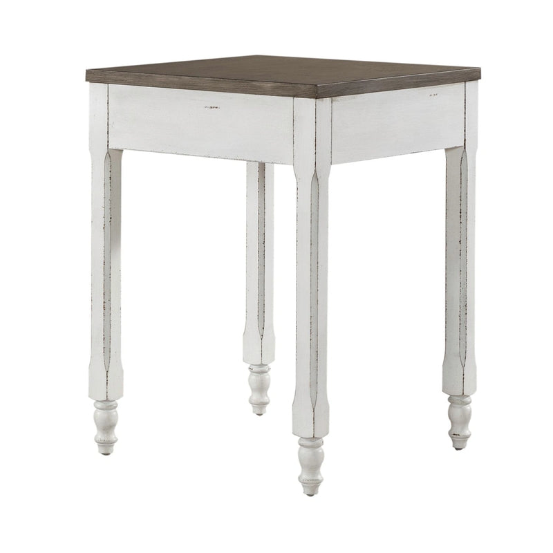 Magnolia Manor Corner Filler image
